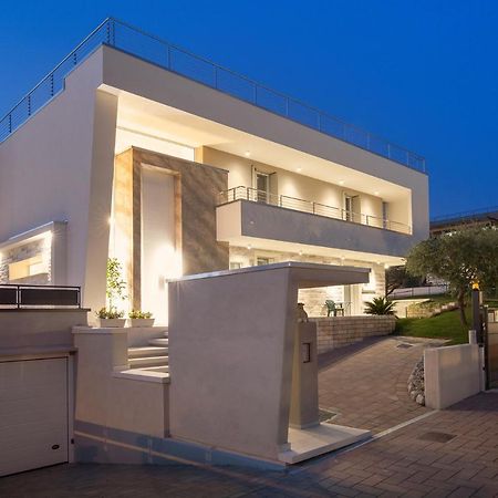 ברדולינו Villa Aurora-Holiday Home Apt 2 מראה חיצוני תמונה